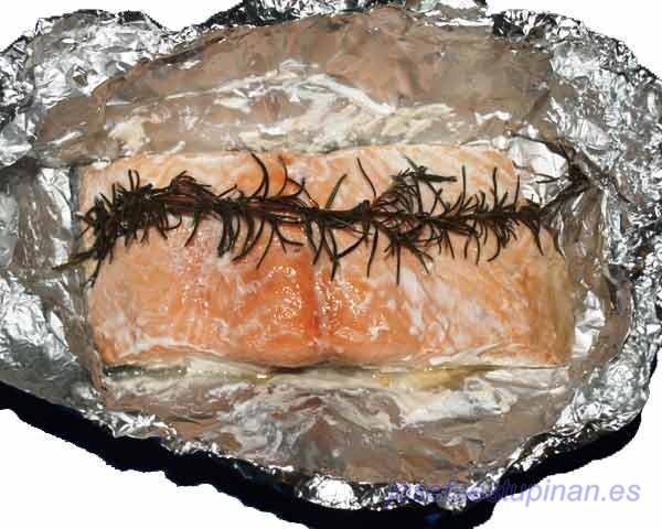 papillote_salmon_06 Salm&oacute;n en papillote con romero y citr&iacute;cos